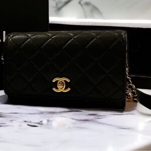 Quilted Wallet on chain crossbody BLACK ✨